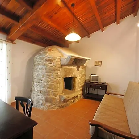 Hostel Casa Da Botica A Estrada