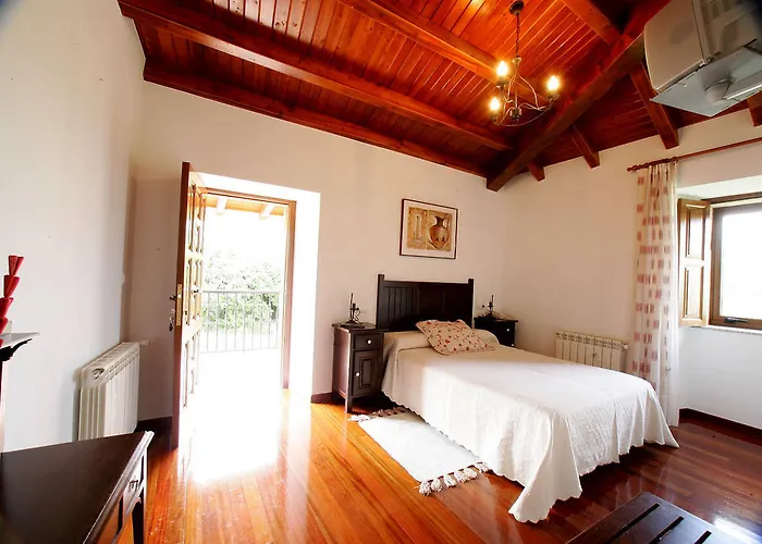 Albergue Casa Da Botica A Estrada Os Casares