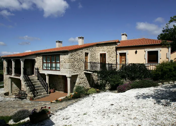 Albergue Casa Da Botica A Estrada Os Casares